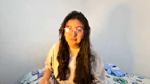 Snapshot of _sweet_melodyy chatting on March 2026 01:07:02 AM _sweet_melodyy online show from March 2026 01:07:02 AM