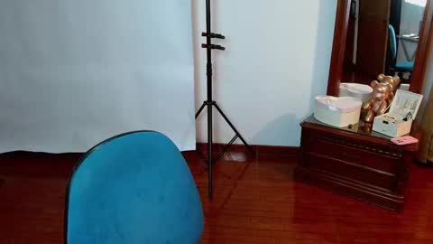 Snapshot of _the_dark_side_of_the_moon_ chatting on September 2025 04:29:01 AM _the_dark_side_of_the_moon_ online show from September 2025 04:29:01 AM