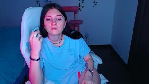 Snapshot of _thesamedaniellatrue_ chatting on December 2025 07:11:02 PM _thesamedaniellatrue_ online show from December 2025 07:11:02 PM