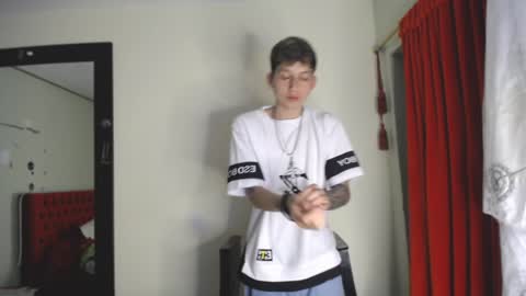 Thomas online show from December 2024 11:31:02 PM