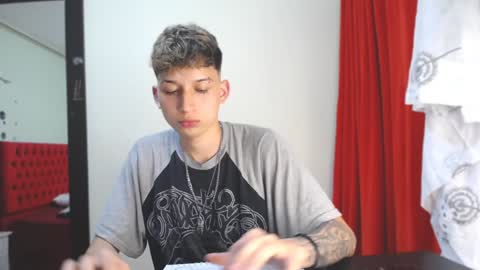 Thomas online show from December 2024 05:55:01 AM