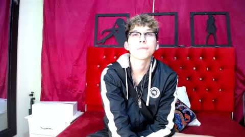 Thomas online show from February 2025 05:16:01 AM