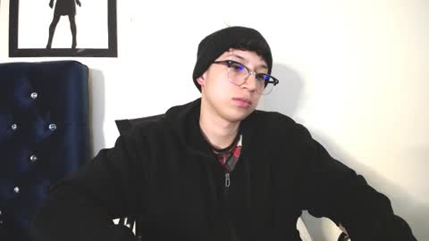 Thomas online show from October 2025 04:46:02 AM