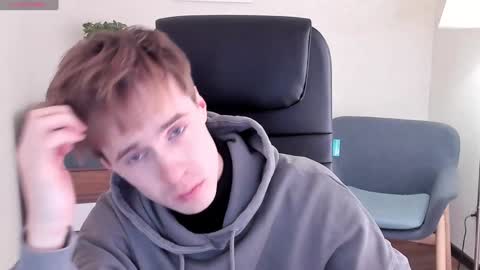 Snapshot of _tokyo_ghoul chatting on January 2025 10:05:01 AM _tokyo_ghoul online show from January 2025 10:05:01 AM