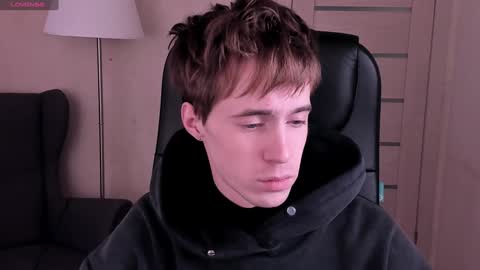 Snapshot of _tokyo_ghoul chatting on January 2025 10:19:01 AM _tokyo_ghoul online show from January 2025 10:19:01 AM