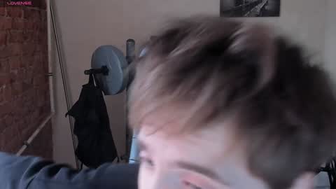 Snapshot of _tokyo_ghoul chatting on February 2025 10:15:01 AM _tokyo_ghoul online show from February 2025 10:15:01 AM