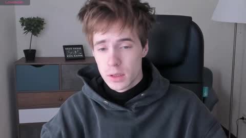 Snapshot of _tokyo_ghoul chatting on February 2025 10:11:02 AM _tokyo_ghoul online show from February 2025 10:11:02 AM