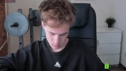 Snapshot of _tokyo_ghoul chatting on September 2025 05:29:01 AM _tokyo_ghoul online show from September 2025 05:29:01 AM