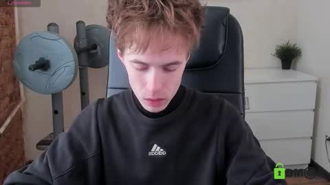 Snapshot of _tokyo_ghoul chatting on October 2025 07:31:02 AM _tokyo_ghoul online show from October 2025 07:31:02 AM