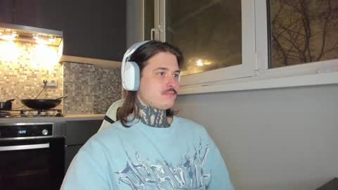 _torfin_ online show from January 2025 07:00:02 PM