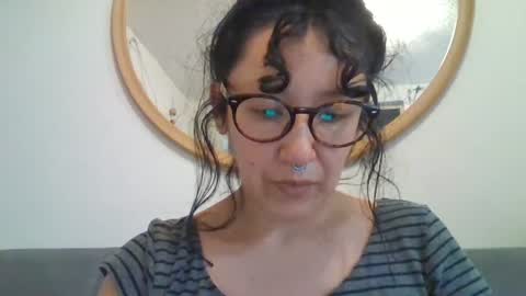 _tutti_frutti_ online show from September 2025 05:40:02 AM