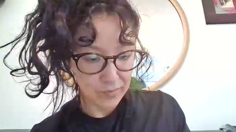 _tutti_frutti_ online show from October 2025 11:38:02 PM