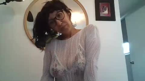 Snapshot of _tutti_frutti_ chatting on June 2026 11:00:01 PM _tutti_frutti_ online show from June 2026 11:00:01 PM