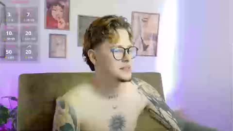 _tyleer_ online show from September 2025 05:03:02 PM