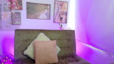 _tyleer_ online show from September 2025 07:06:02 PM