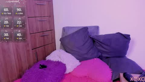     online show from April 2026 05:07:02 AM