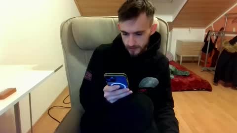 Vlad online show from February 2025 04:56:02 PM