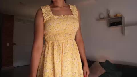 Anastasia Vahos online show from September 2025 05:38:01 PM