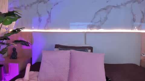 Valery online show from October 2025 03:40:01 AM