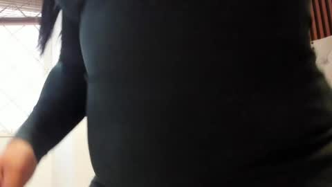 _victorialee online show from April 2026 11:46:02 AM