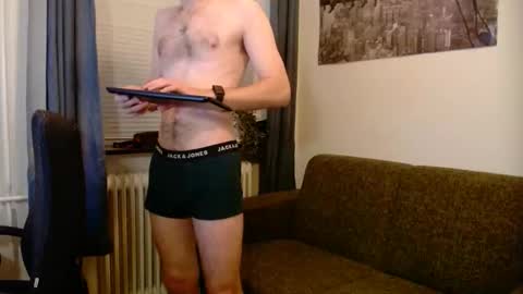 Snapshot of _whoisthatguy_ chatting on October 2025 06:42:02 PM _whoisthatguy_ online show from October 2025 06:42:02 PM