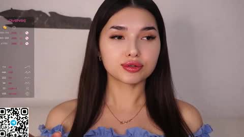 Anna online show from February 2025 06:19:01 PM