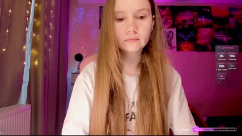 Snapshot of _witch__ chatting on January 2025 08:20:01 AM Enni online show from January 2025 08:20:01 AM
