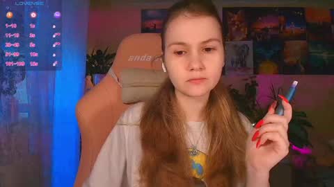 Enni online show from November 2025 08:03:02 AM