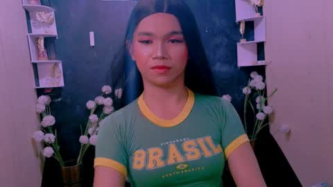 _xxlilly online show from April 2026 10:26:01 AM