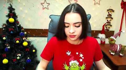 Snapshot of _your_fantasy_girl chatting on December 2024 03:10:02 AM Alisa online show from December 2024 03:10:02 AM