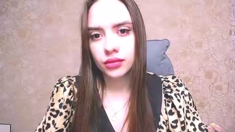 Snapshot of _your_fantasy_girl chatting on July 2026 04:05:02 AM Alisa online show from July 2026 04:05:02 AM
