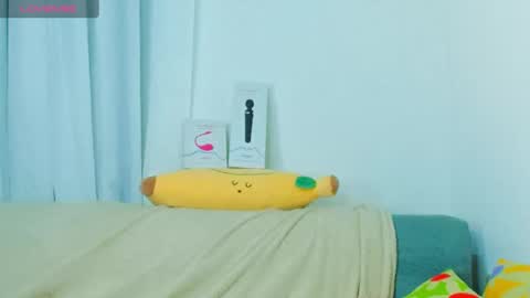 Snapshot of _yourcherrybomb chatting on January 2025 04:19:02 AM _yourcherrybomb online show from January 2025 04:19:02 AM