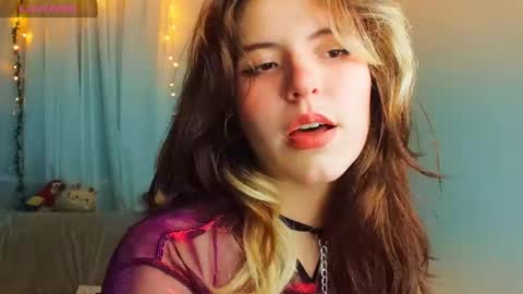 Snapshot of _yourcherrybomb chatting on February 2025 04:42:02 AM _yourcherrybomb online show from February 2025 04:42:02 AM