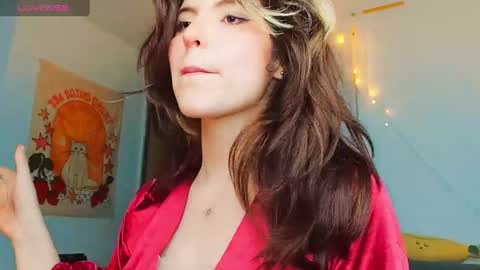 Snapshot of _yourcherrybomb chatting on February 2025 04:04:01 AM _yourcherrybomb online show from February 2025 04:04:01 AM