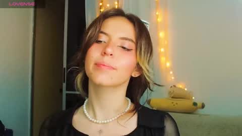 Snapshot of _yourcherrybomb chatting on February 2025 06:43:02 AM _yourcherrybomb online show from February 2025 06:43:02 AM