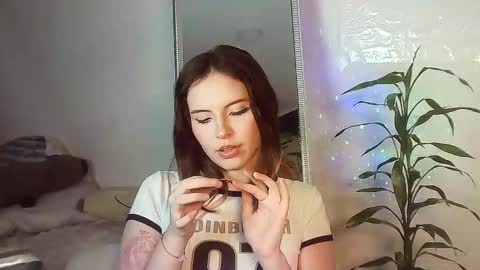 Snapshot of _yourcherrybomb chatting on November 2025 02:17:02 AM _yourcherrybomb online show from November 2025 02:17:02 AM