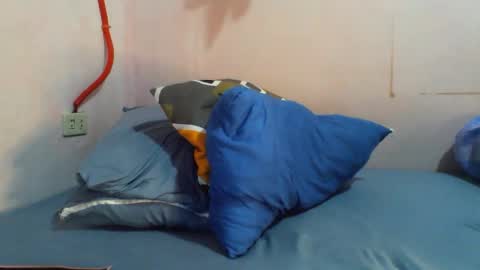Snapshot of _yourmyonlyb_22 chatting on January 2025 05:20:02 AM cherry online show from January 2025 05:20:02 AM