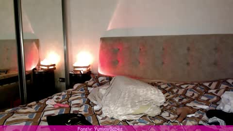 Nicole  Thomas  Dave online show from April 2026 02:51:02 AM