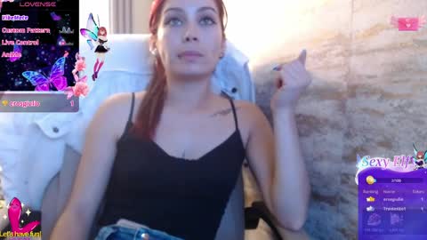 Yuyi online show from April 2026 09:23:01 PM