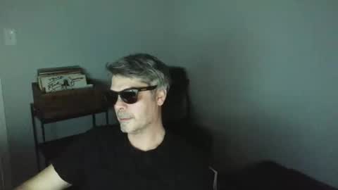 Zeus online show from December 2025 12:59:02 AM