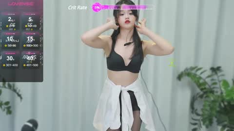 Snapshot of _zizi_ chatting on February 2025 09:11:02 PM _zizi_ online show from February 2025 09:11:02 PM