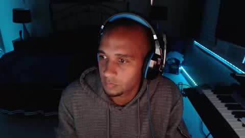 a4orce online show from October 2025 01:18:01 AM