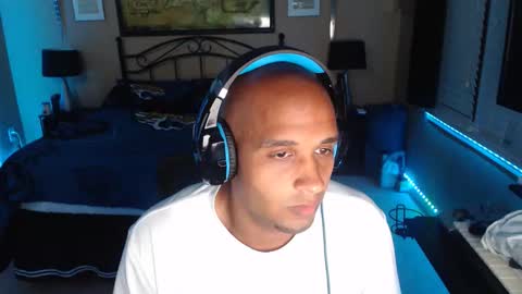 a4orce online show from May 2026 01:55:01 AM