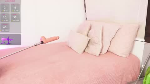 Snapshot of a__vanellopecute chatting on October 2025 09:13:02 AM Alexandra online show from October 2025 09:13:02 AM