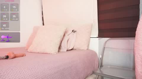 Snapshot of a__vanellopecute chatting on December 2025 09:40:01 AM Alexandra online show from December 2025 09:40:01 AM