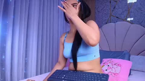 Snapshot of a_aisha chatting on May 2026 11:51:02 AM Aisha online show from May 2026 11:51:02 AM