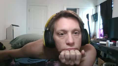 Snapshot of a_bored_dragon chatting on February 2026 05:39:02 PM A Bored Dragon online show from February 2026 05:39:02 PM