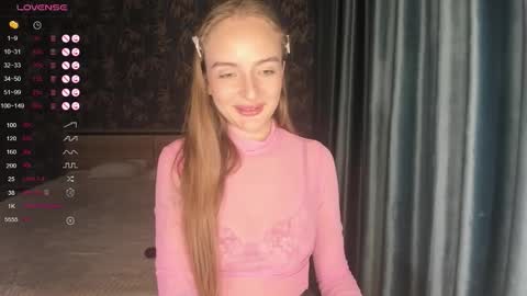 Snapshot of a_delina chatting on September 2025 05:02:02 PM Adelina online show from September 2025 05:02:02 PM