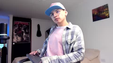 alejo online show from December 2024 11:40:02 PM