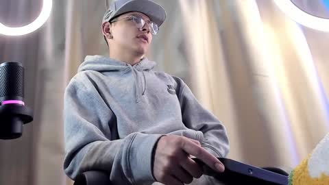 alejo online show from February 2025 01:15:02 AM